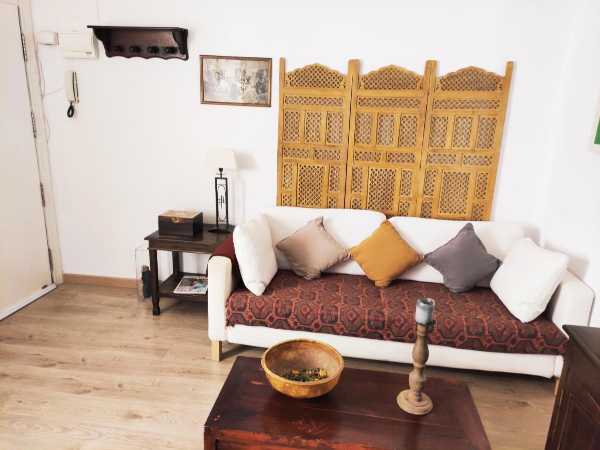 Acogedor Apartamento En La Latina Appartamento Madrid Esterno foto