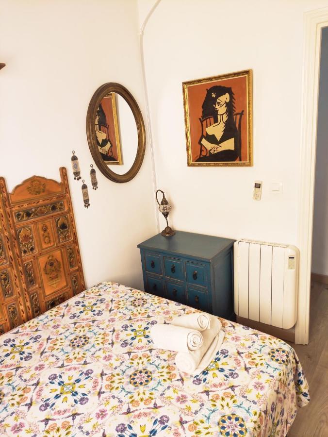 Acogedor Apartamento En La Latina Appartamento Madrid Esterno foto